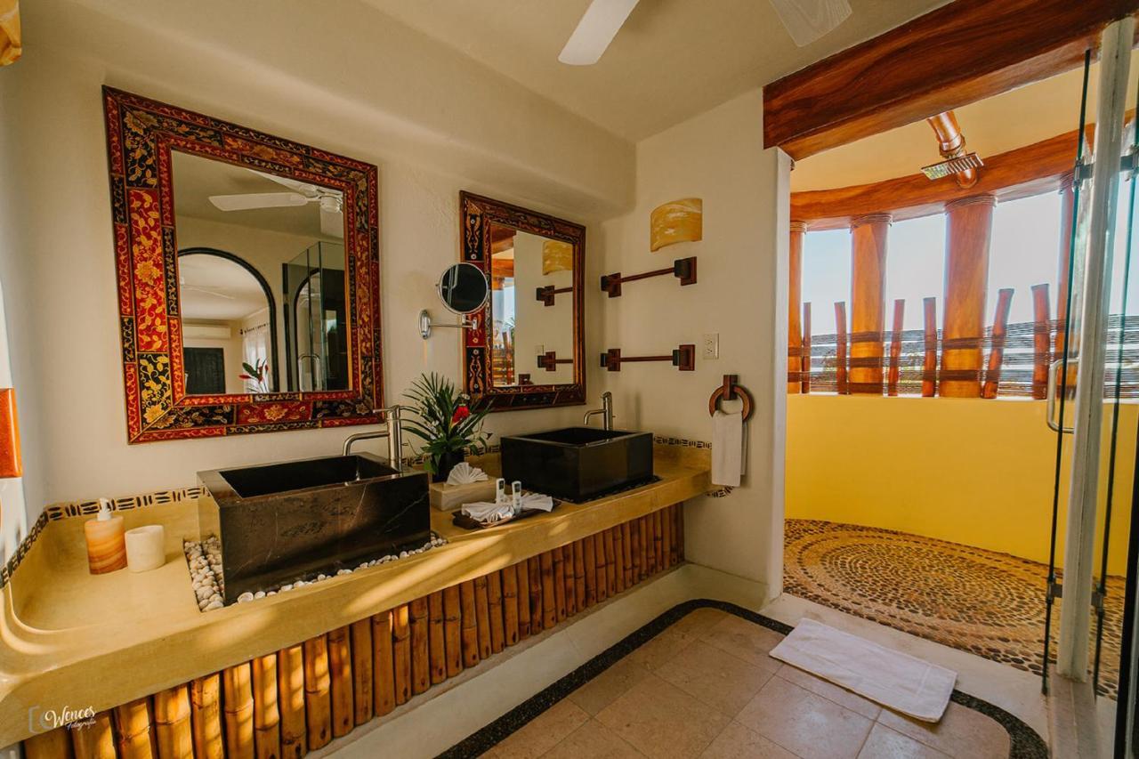 Tentaciones Hotel&Lounge Pool - Adults Only Zihuatanejo Exterior foto
