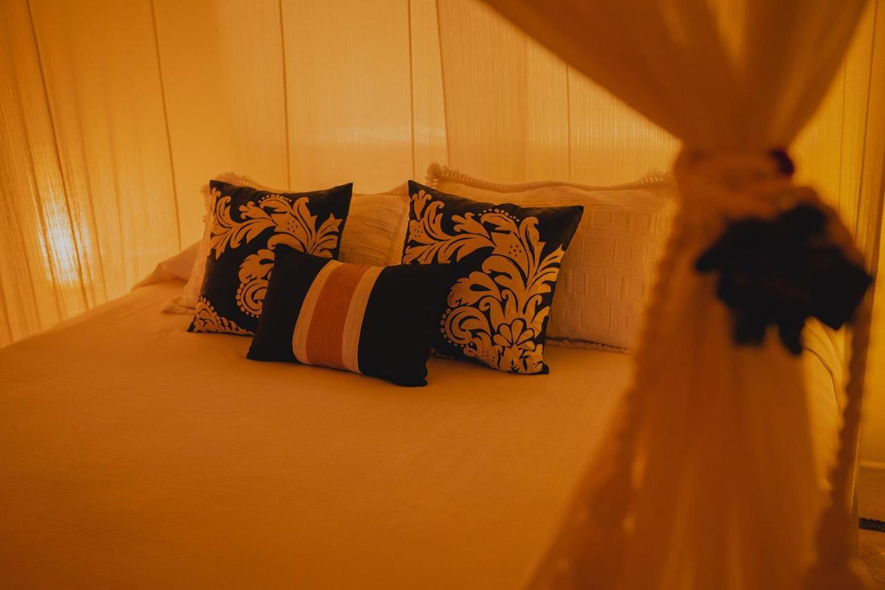 Tentaciones Hotel&Lounge Pool - Adults Only Zihuatanejo Exterior foto