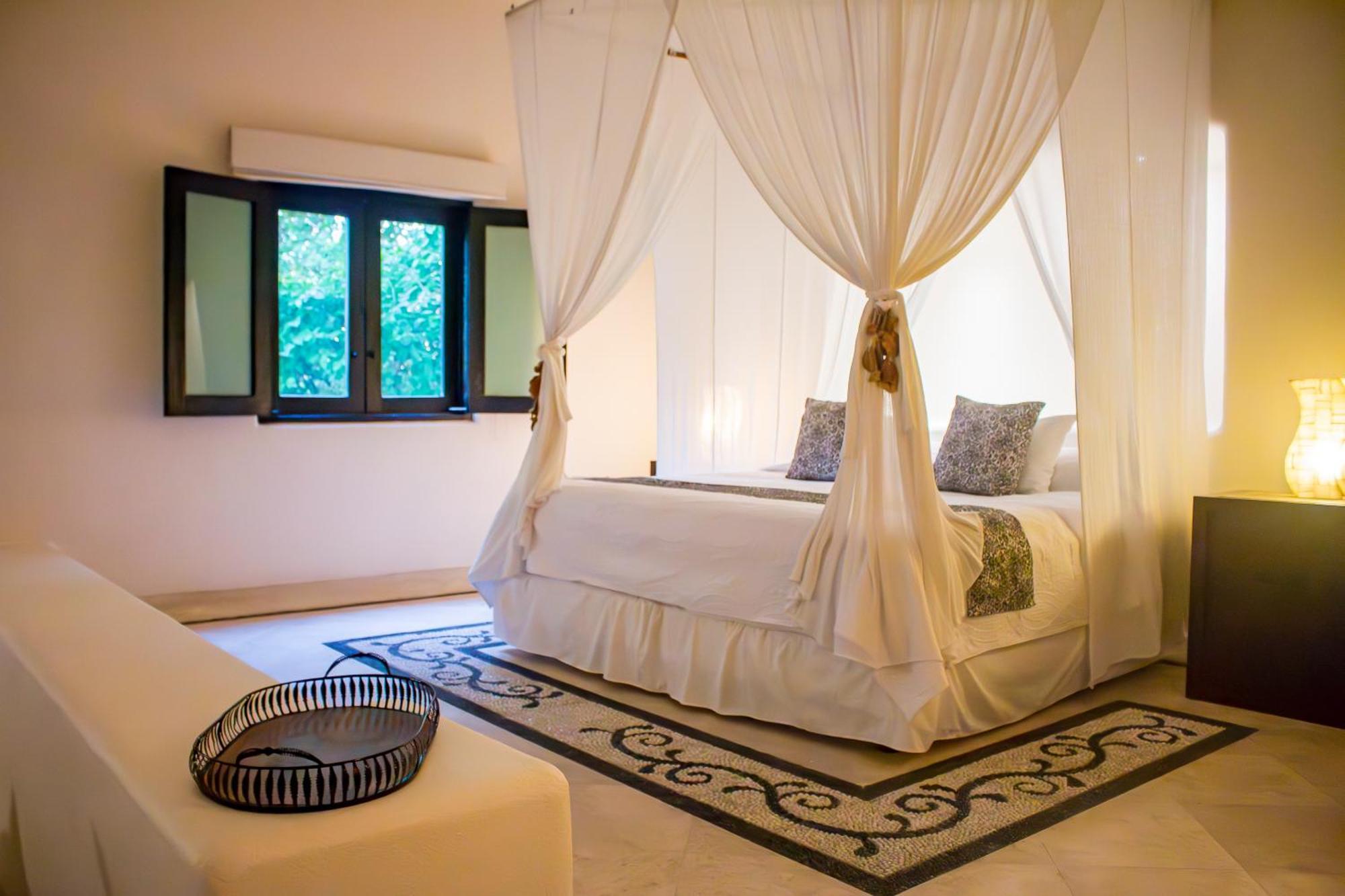 Tentaciones Hotel&Lounge Pool - Adults Only Zihuatanejo Exterior foto
