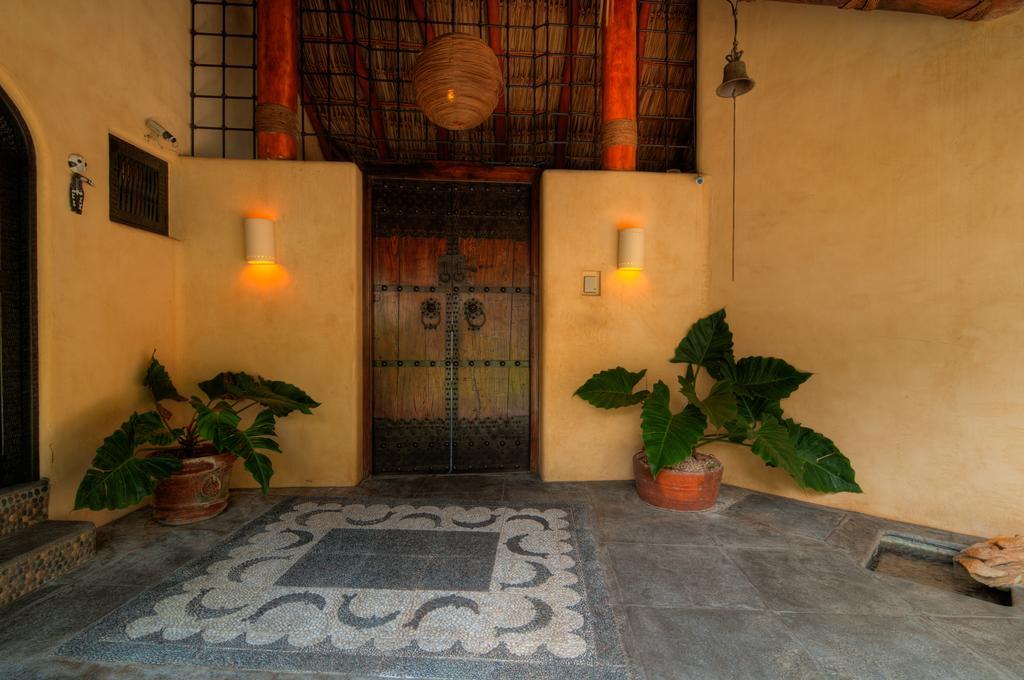 Tentaciones Hotel&Lounge Pool - Adults Only Zihuatanejo Exterior foto
